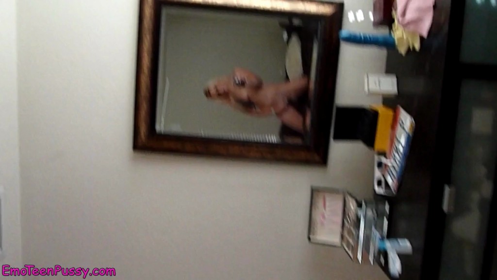 EmoTeenPussy E52 Solo Masturbation
