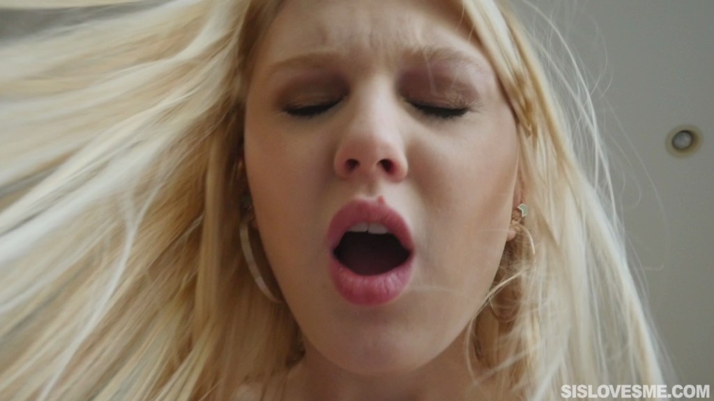 SisLovesMe - Lily Rader