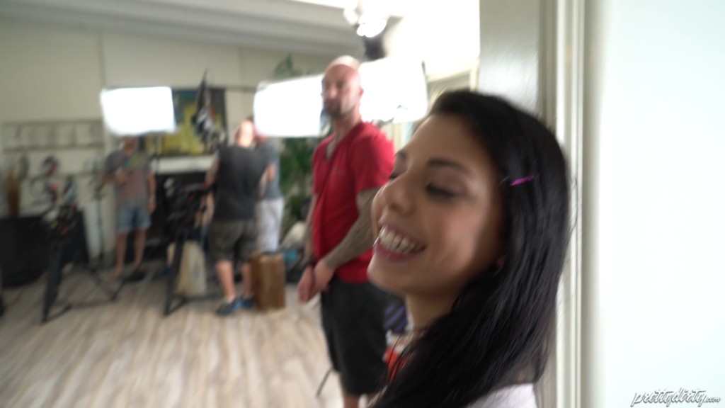 PrettyDirty - Limitless Head BTS Featurette - Ryan Mc Lane Gina Valentina