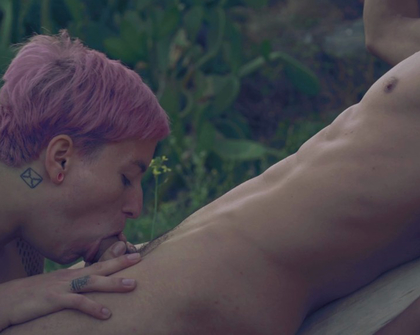 XConfessions - La Mujer Y El Pescador