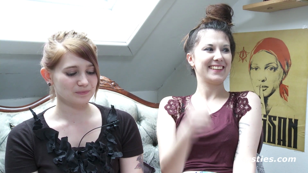 Ersties - Interview mit Ina and Maria M