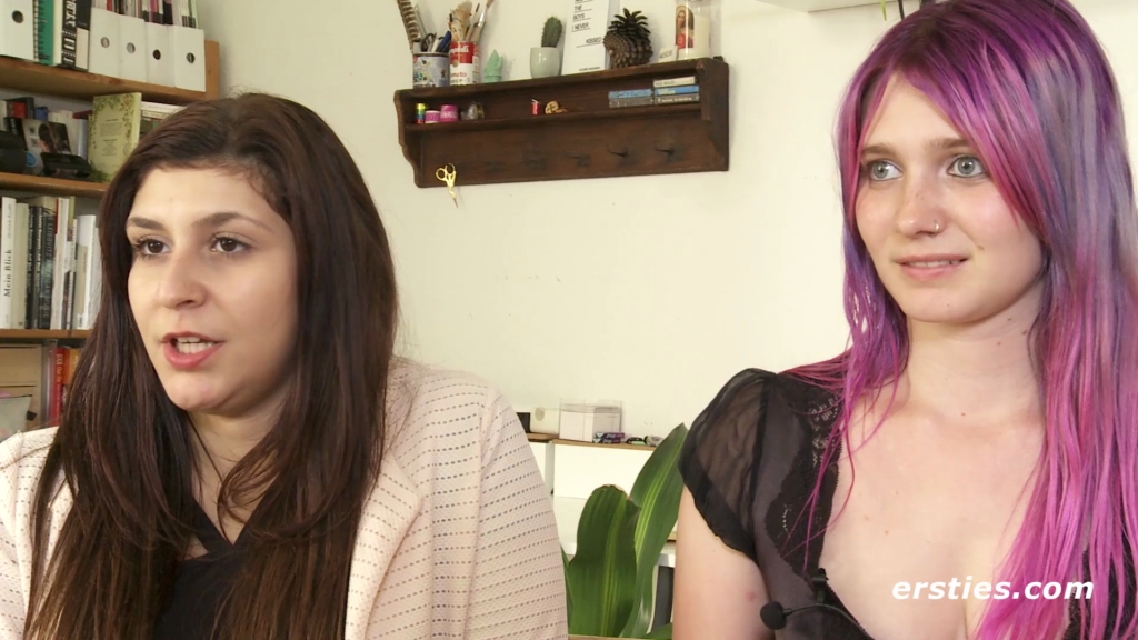 Ersties - Interview mit Julie and Maria M