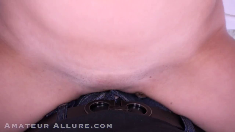 BG - Adria Rae - AmateurAllure com - 2016 03 04
