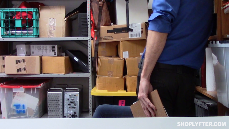 ShopLyfter - Raven Reign