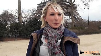 Anthéa préfère l'anal et se fait bien enculer