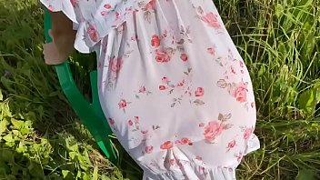 Без труда уговорил незнакомку на секс в поле