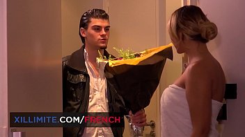 Lucky boy enjoys anal sex with Anna Polina